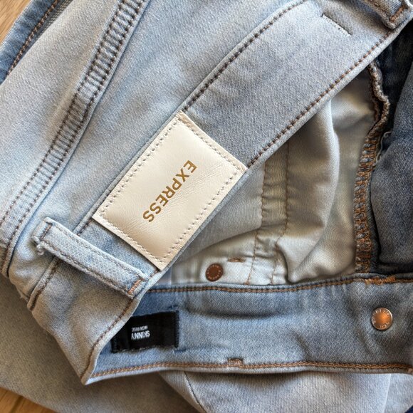 Express Light wash skinny jeans Size 4L - Picture 5 of 8